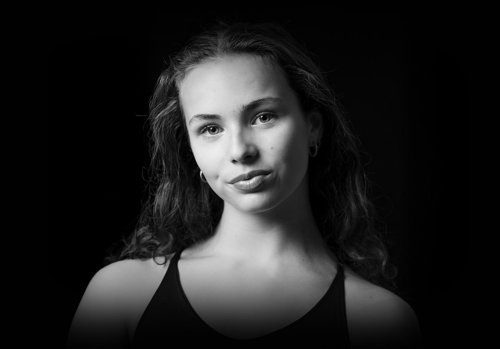Julie is docent kleuterdans bij Aarschotse Balletschool